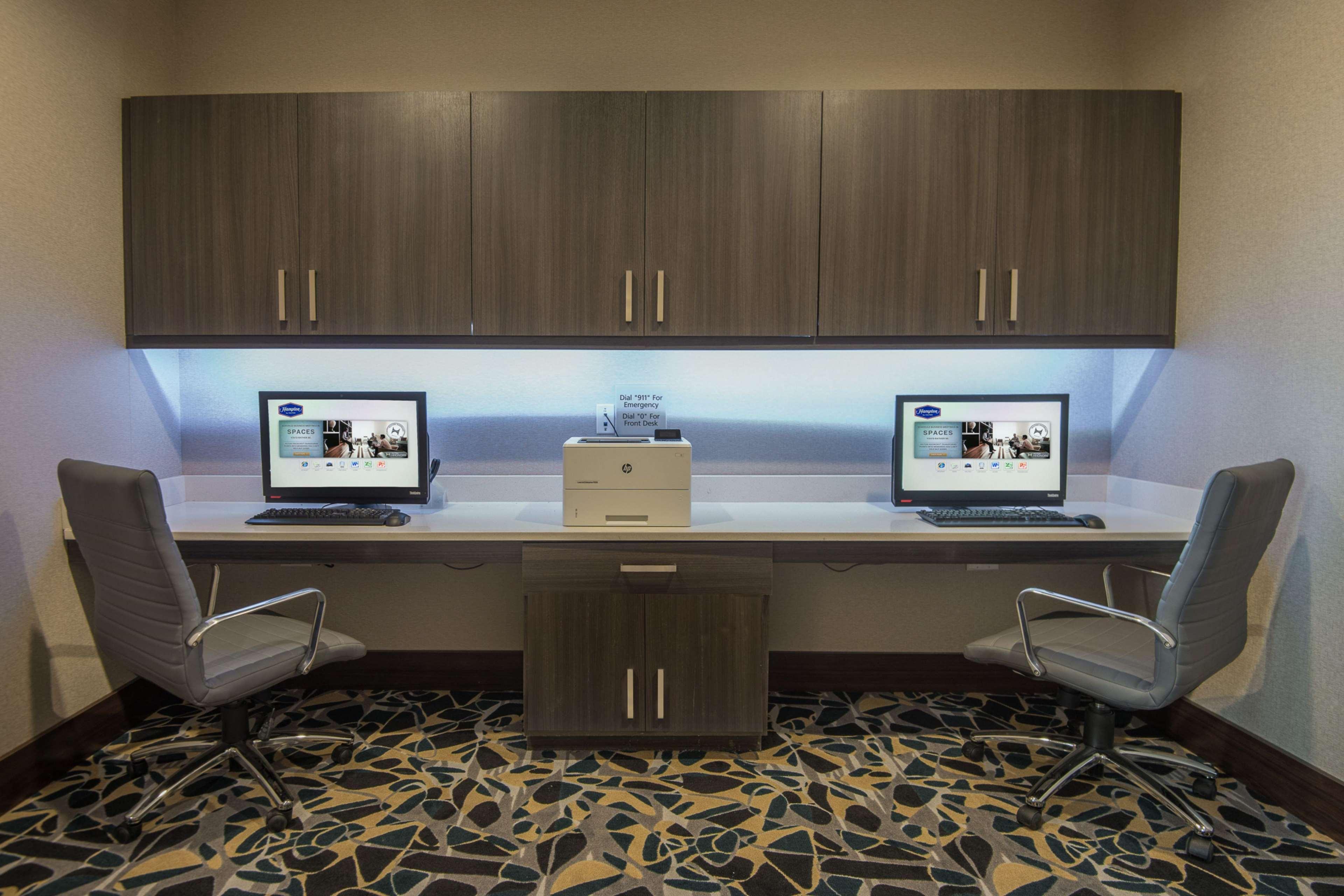Hampton Inn & Suites Dallas-The Colony Exterior photo
