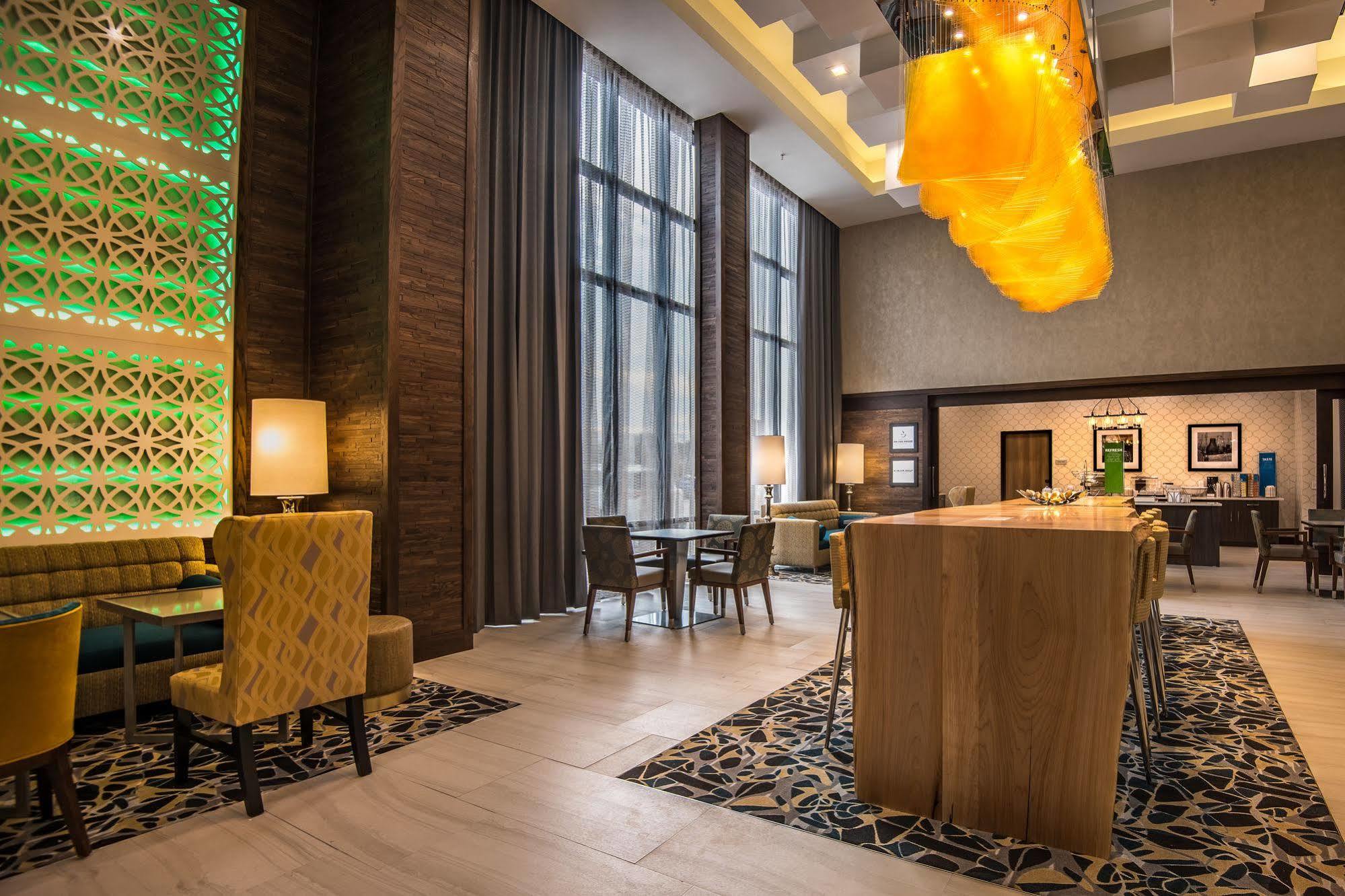 Hampton Inn & Suites Dallas-The Colony Exterior photo