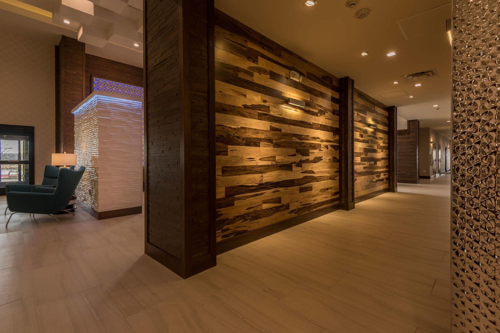 Hampton Inn & Suites Dallas-The Colony Exterior photo